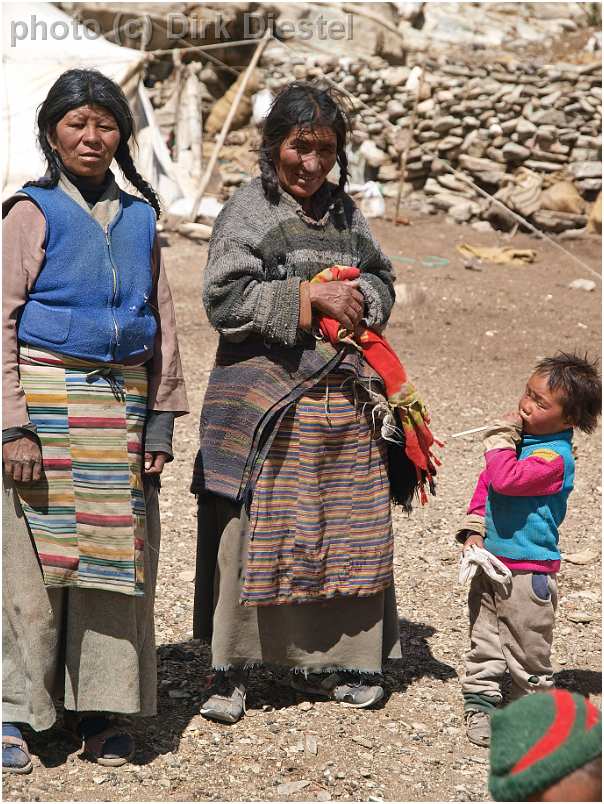 slides/95317231.jpg Himalaya Indien Kloster Ladakh Motorrad Mönch Tanglangla Tempel Tso Moriri Tso kar 95317231
