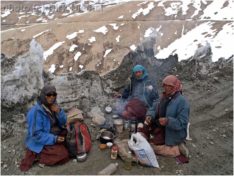 slides/95307015.jpg Himalaya Indien Kloster Ladakh Motorrad Mönch Tanglangla Tempel Tso Moriri Tso kar 95307015